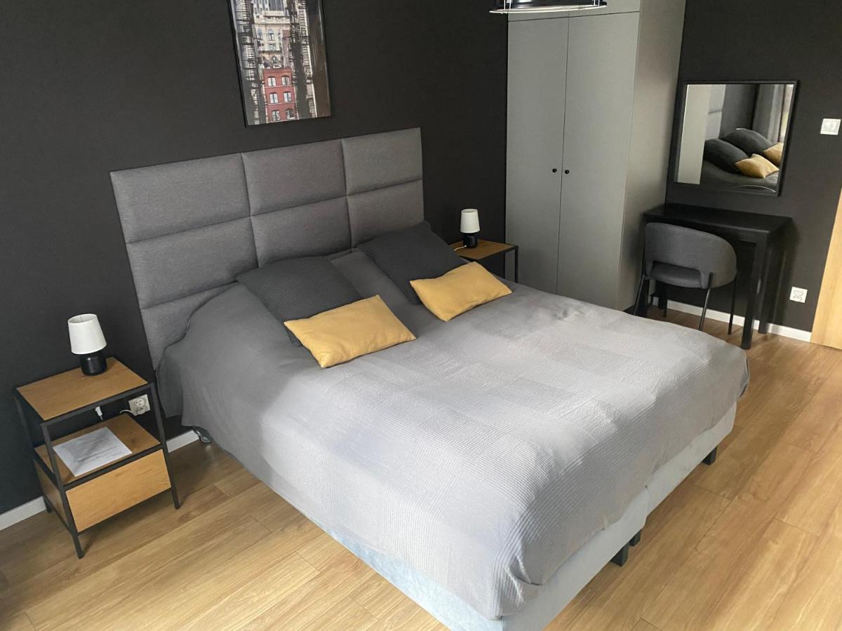 Apartamenty Bruno I Bianca W Symphony Modern Tower Gdynia 2 I 3 Pietro Экстерьер фото